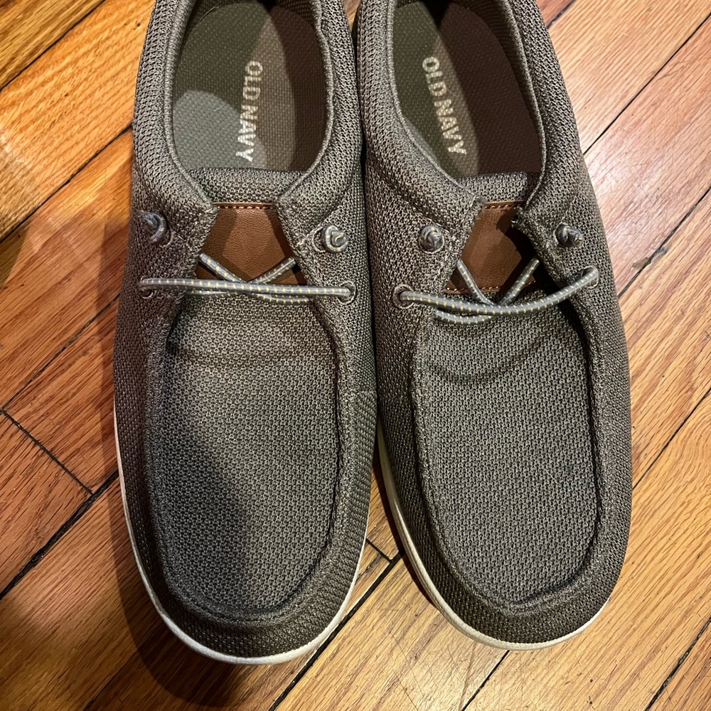 Old Navy Men's Dark Brown Boat Shoes